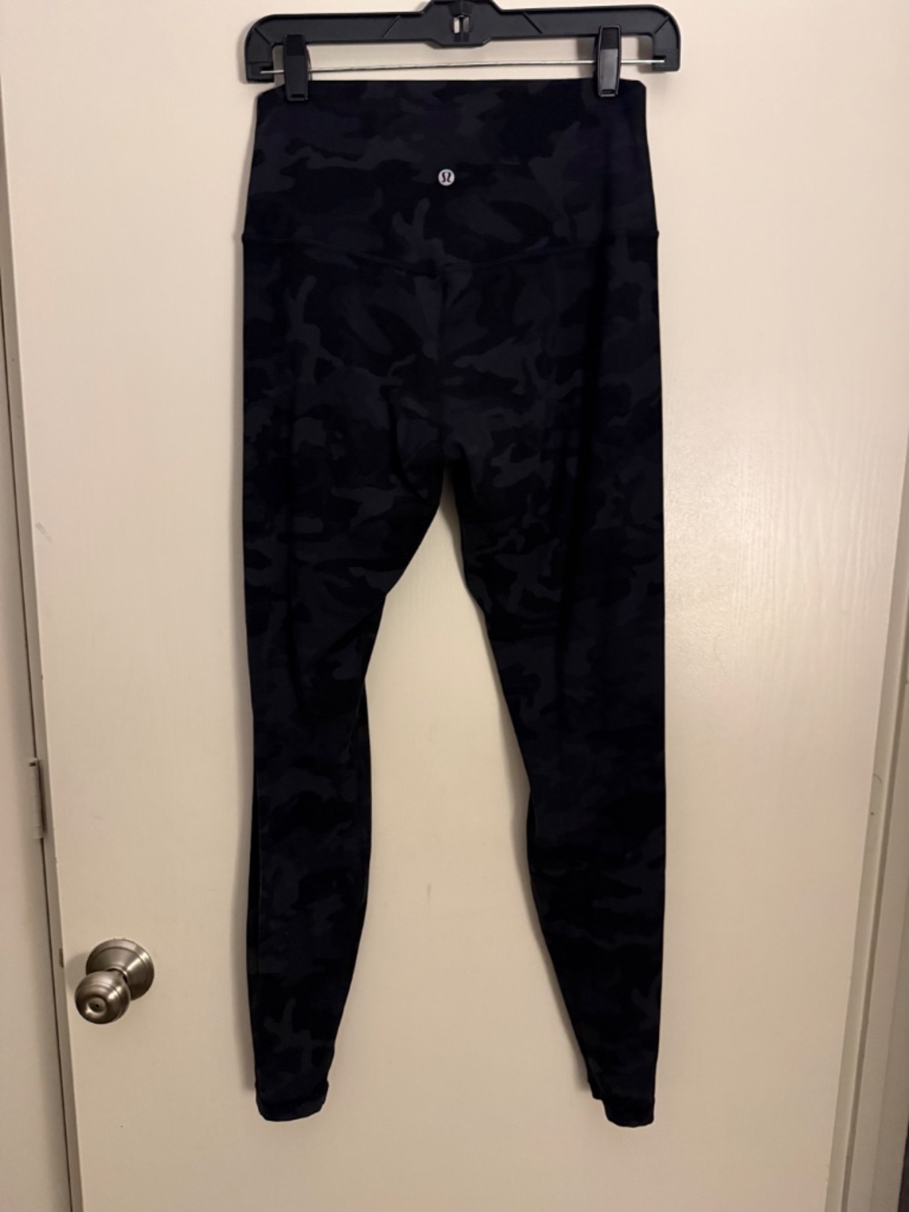 Lululemon Align CAMO Leggings - Picture 2 of 3